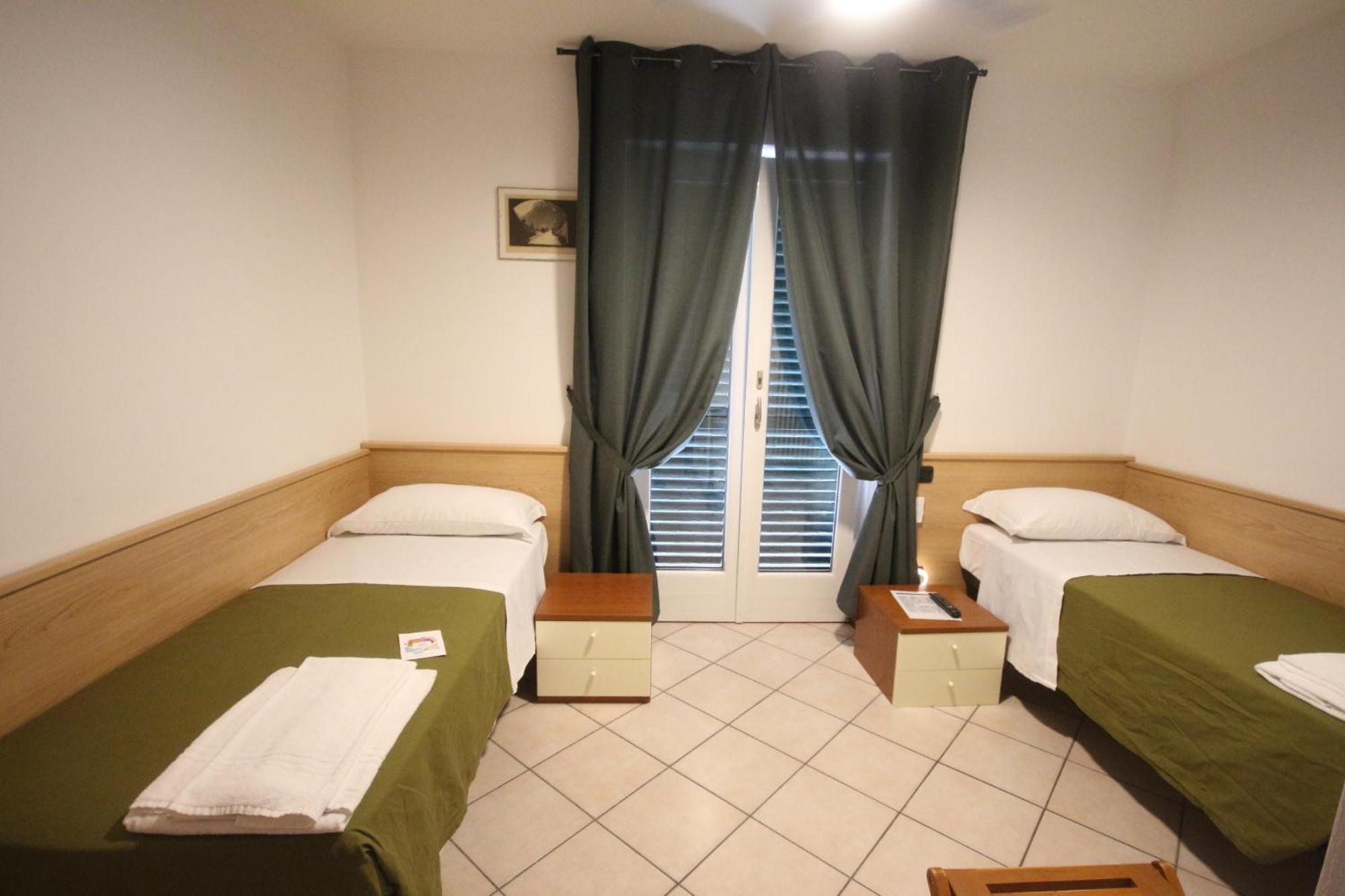 Casa Wanda Since 1999 Couette-café Riva del Garda