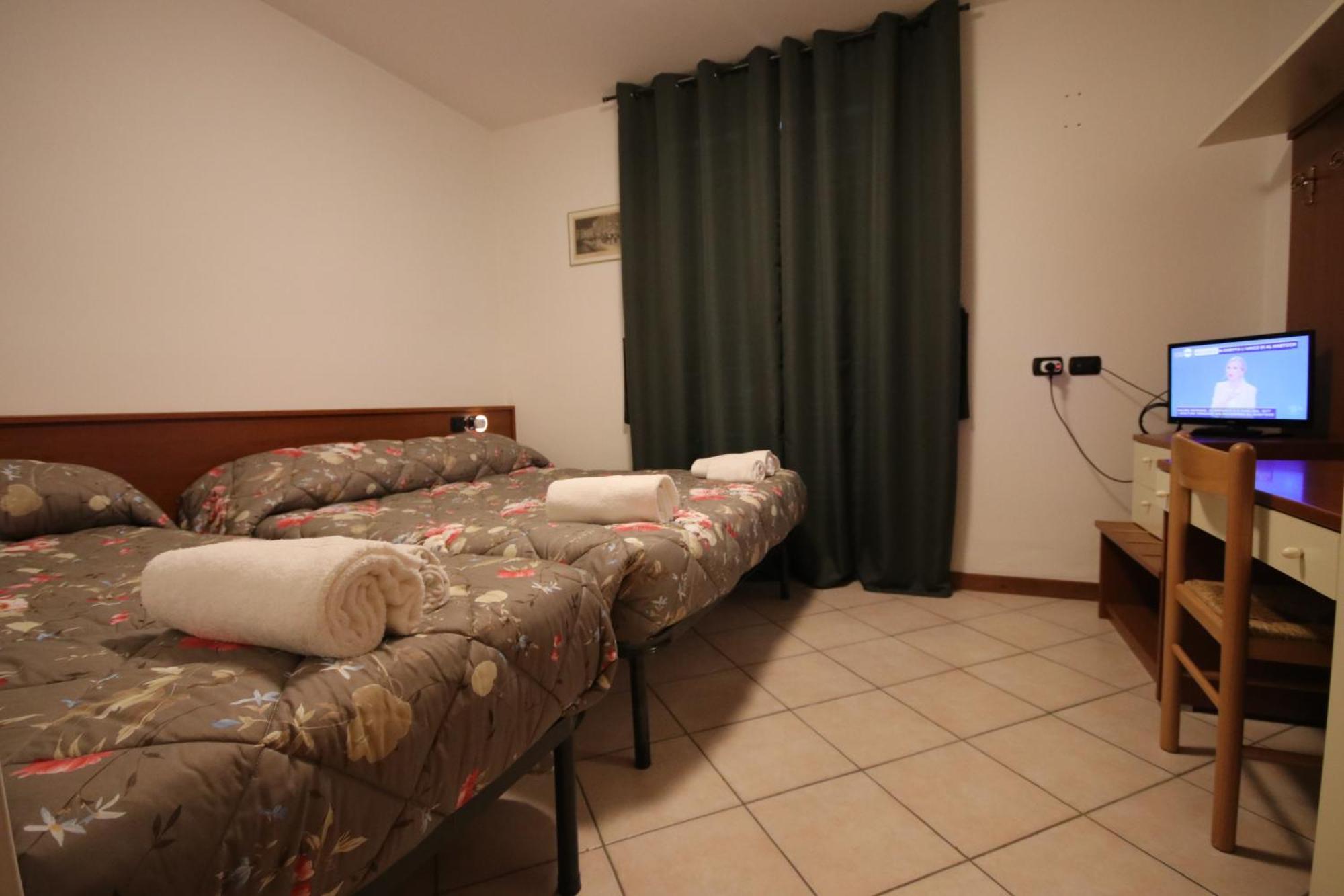 Casa Wanda Since 1999 Couette-café Riva del Garda
