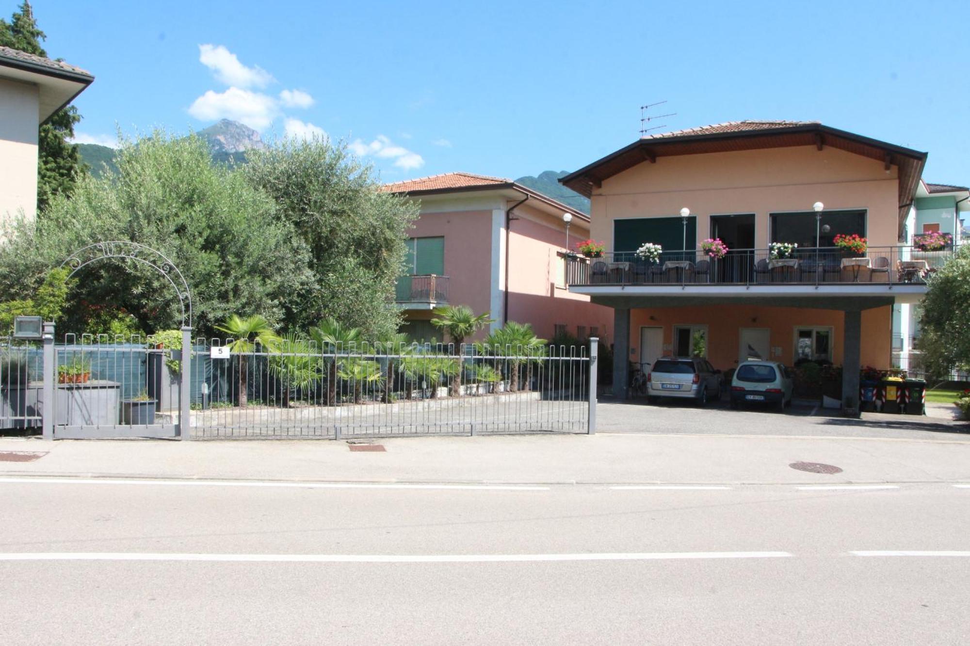 Casa Wanda Since 1999 Couette-café Riva del Garda